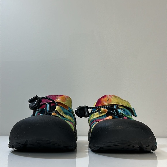 Keen Rainbow Tie Dye Newport H2 Sandals Size 2 - Picture 6 of 16